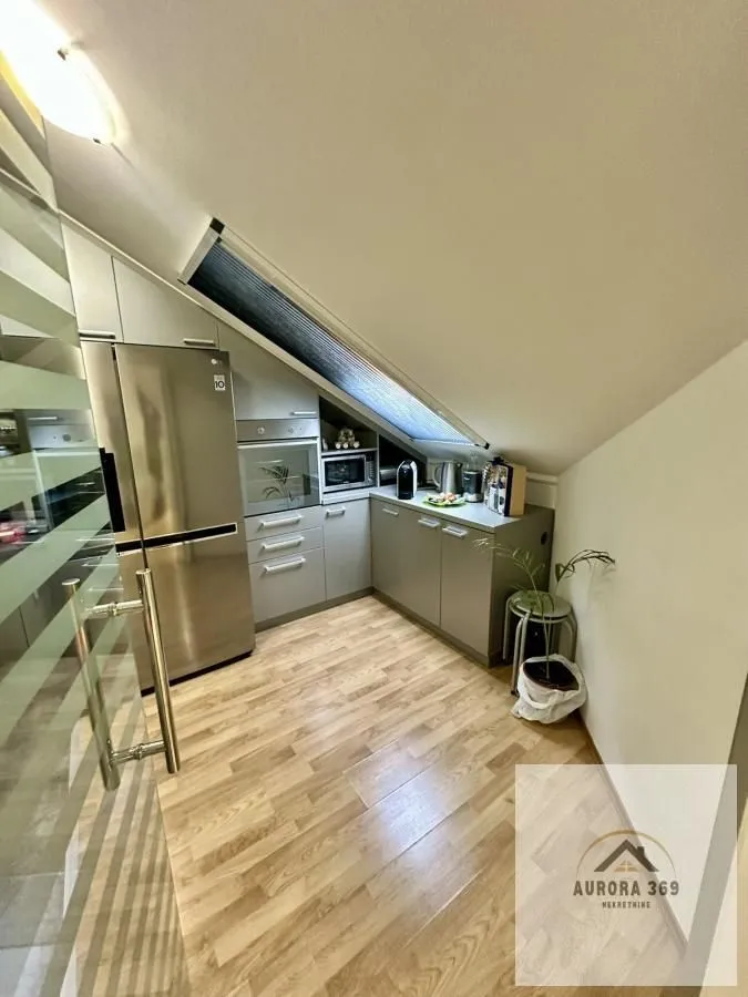 Sale, three bedroom apartment, 78m², Centar, Novi Sad