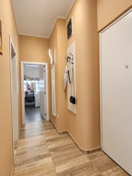 Prodaja, dvosoban stan, 64m², Čubura, Beograd - image 9