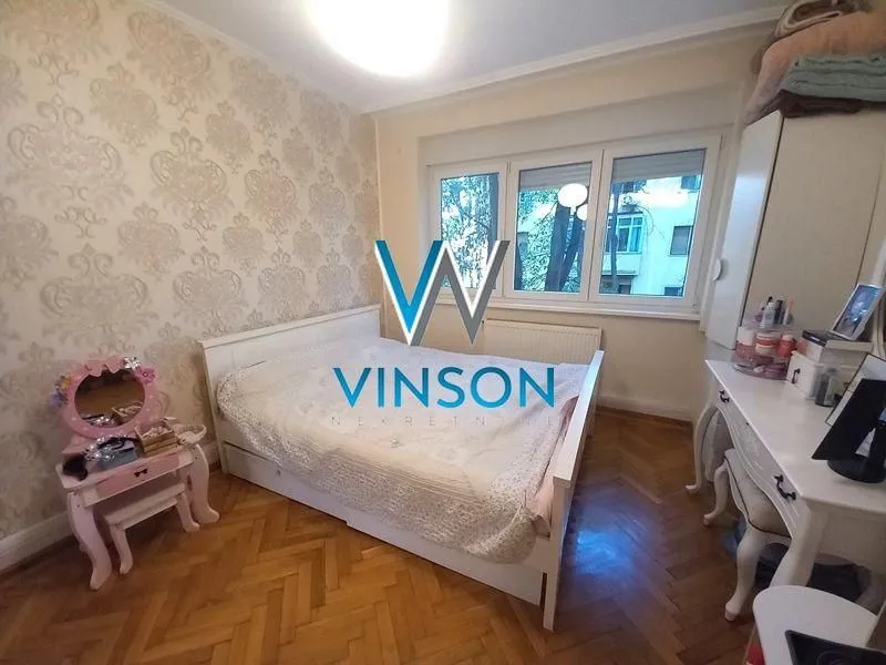 Izdavanje, trosoban stan, 85m², Centar, Novi Sad