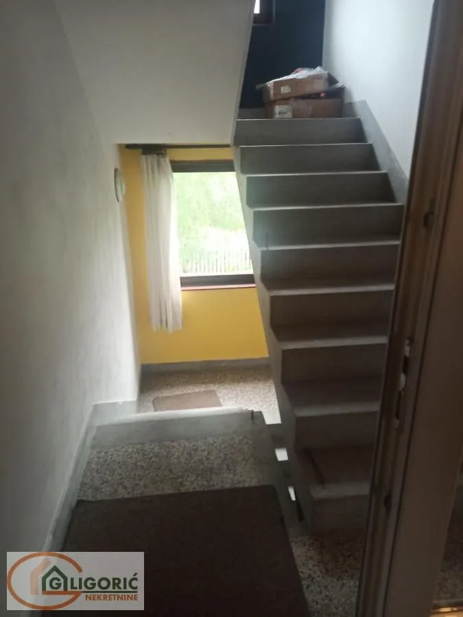 Prodaja, kuća, 204m², Grocka, Beograd