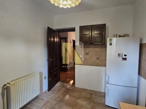 Sale, house, 331m², Lipov gaj, Novi Sad Sve Podlokacije - image 43
