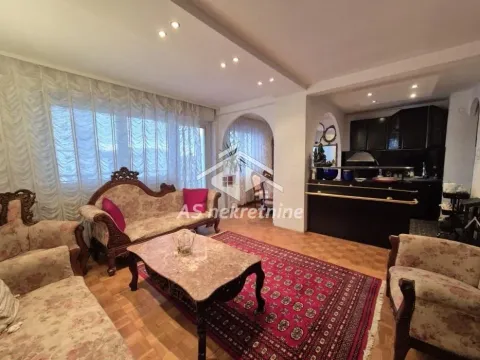 Izdavanje, trosoban stan, 85m², Novi Beograd Blok 63, Novi Beograd Sve Podlokacije - image 3