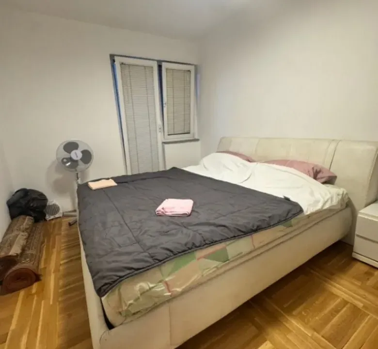 Izdavanje, jednosoban stan, 40m², Preko Morače, Podgorica