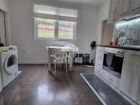 Prodaja, dvosoban stan, 42m², Karaburma, Palilula Sve Podlokacije - image 11