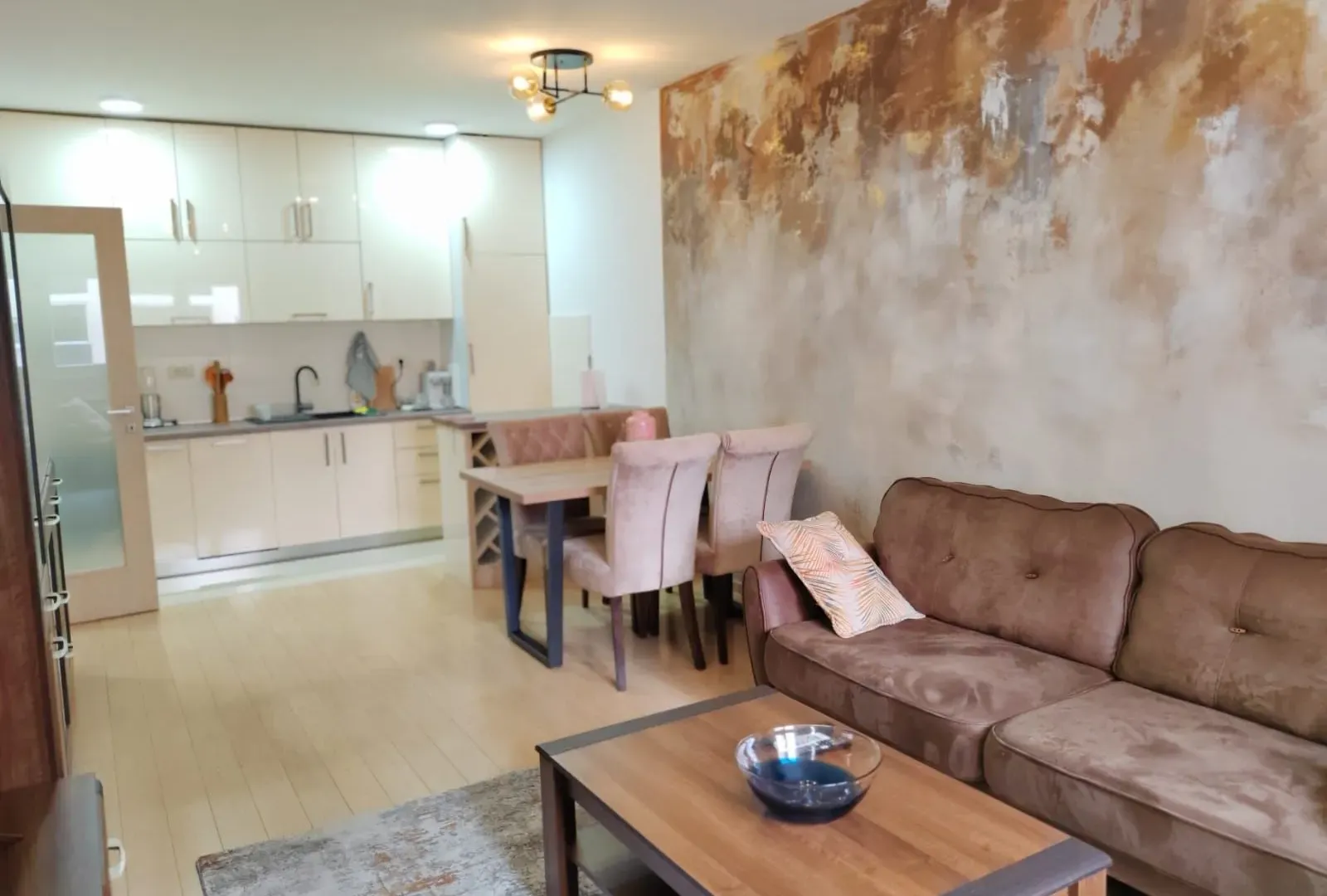 Rent, two bedroom apartment, 68m², City Kvart, Podgorica