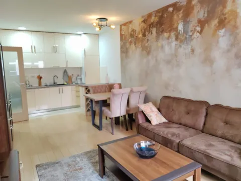 Rent, two bedroom apartment, 68m², City Kvart, Podgorica - image 1