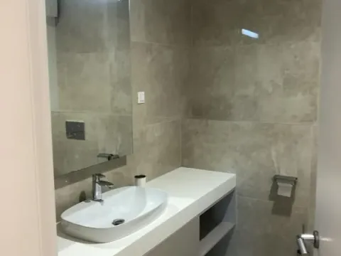 Izdavanje, četvorosoban stan, 118m², Savski Venac, Beograd - image 14