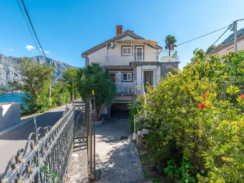 Sale, house, 150m², Stoliv, Kotor - image 5