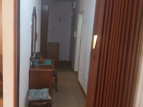 Sale, two bedroom apartment, 51m², Kragujevac, Srbija - image 2