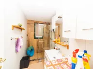 Rent, one bedroom apartment, 50m², Drac, Podgorica - image 9