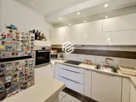 Prodaja, dvosoban stan, 75m², City Kvart, Podgorica - image 4