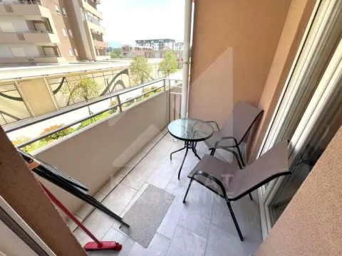 Rent, one bedroom apartment, 49m², Central Point, Podgorica - image 10