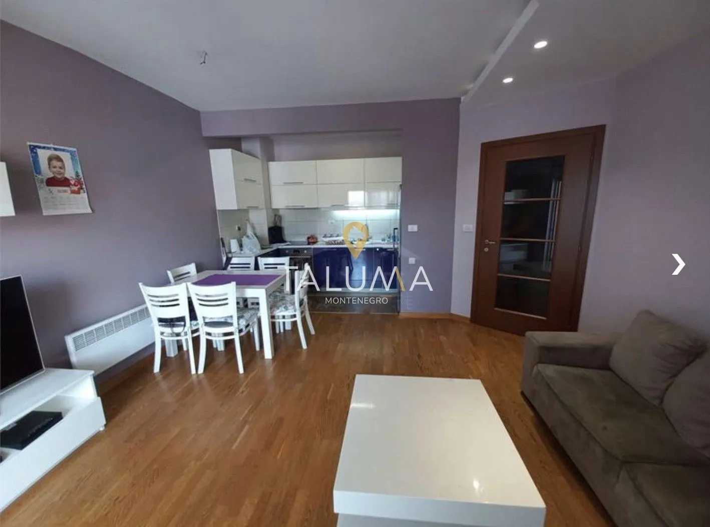 Izdavanje, dvosoban stan, 68m², City Kvart, Podgorica