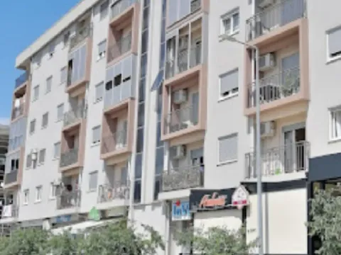 Izdavanje, jednosoban stan, 40m², Zabjelo, Podgorica