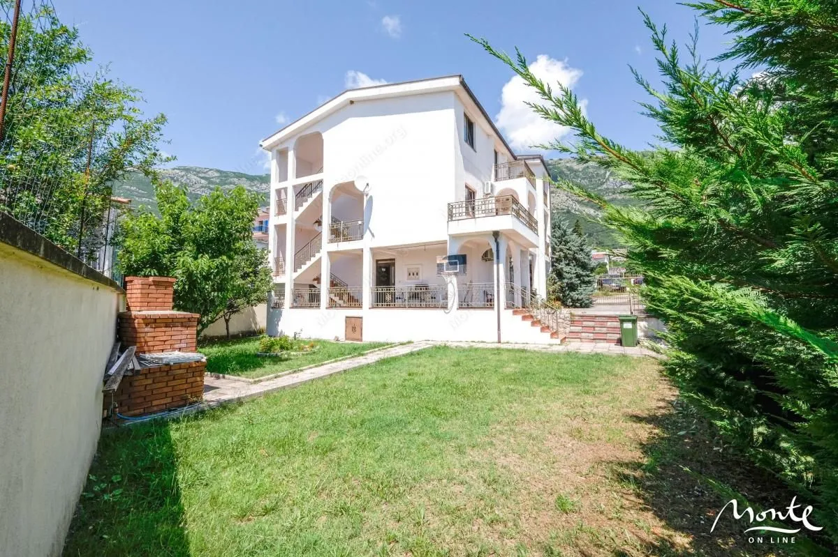 Sale, house, 410m², Sutomore, Bar