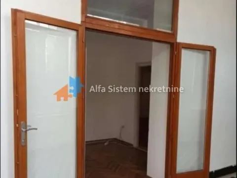 Rent, apartment, 132m², Vračar Sve Podlokacije, Beograd - image 7