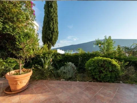 Prodaja, trosoban stan, 125m², Đenovići, Herceg Novi - image 9