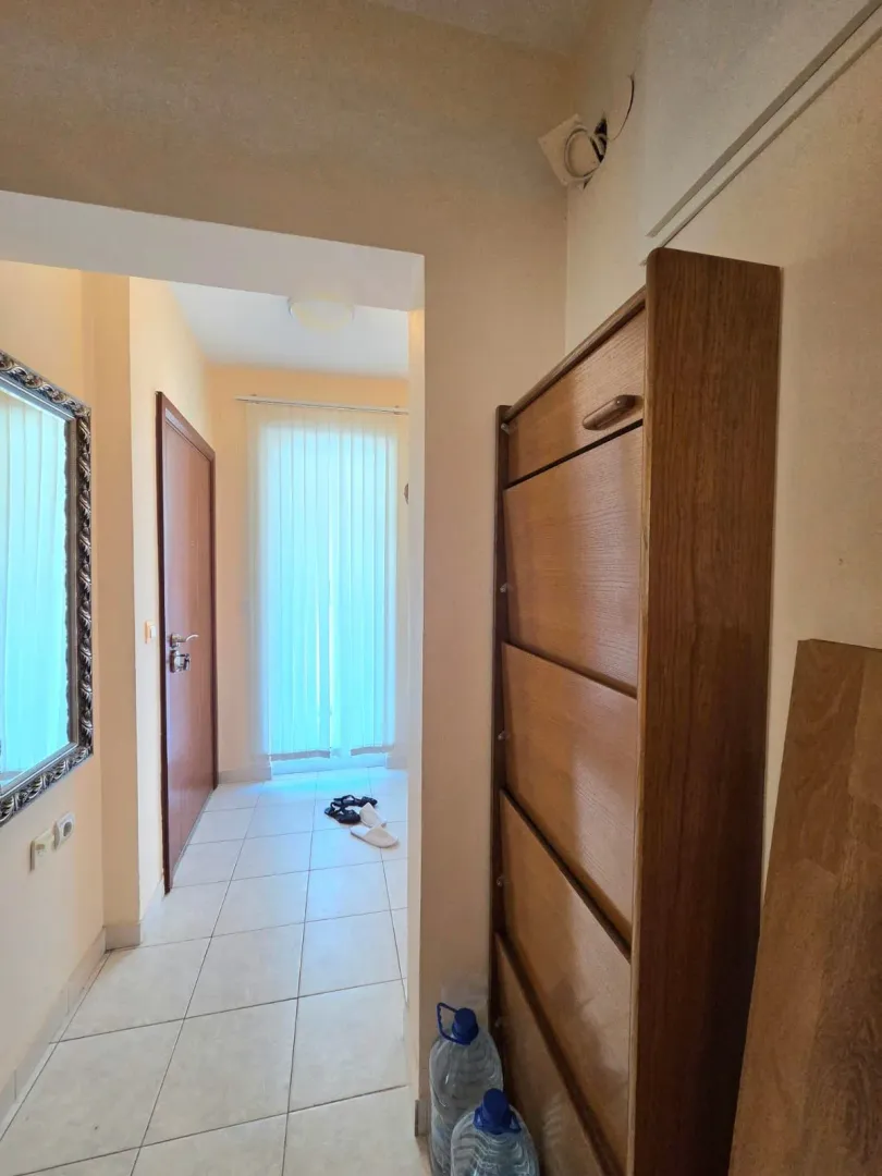 Prodaja, jednosoban stan, 57m², Lazi, Budva