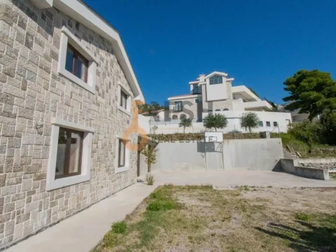 Prodaja, kuća, 300m², Herceg Novi, Crna Gora - image 10