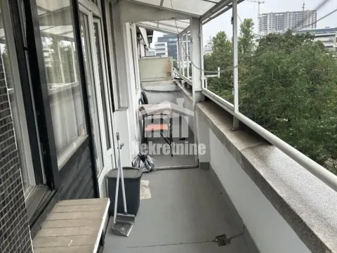 Sale, two bedroom apartment, 65m², Novi Beograd Blok 21, Novi Beograd Sve Podlokacije - image 13