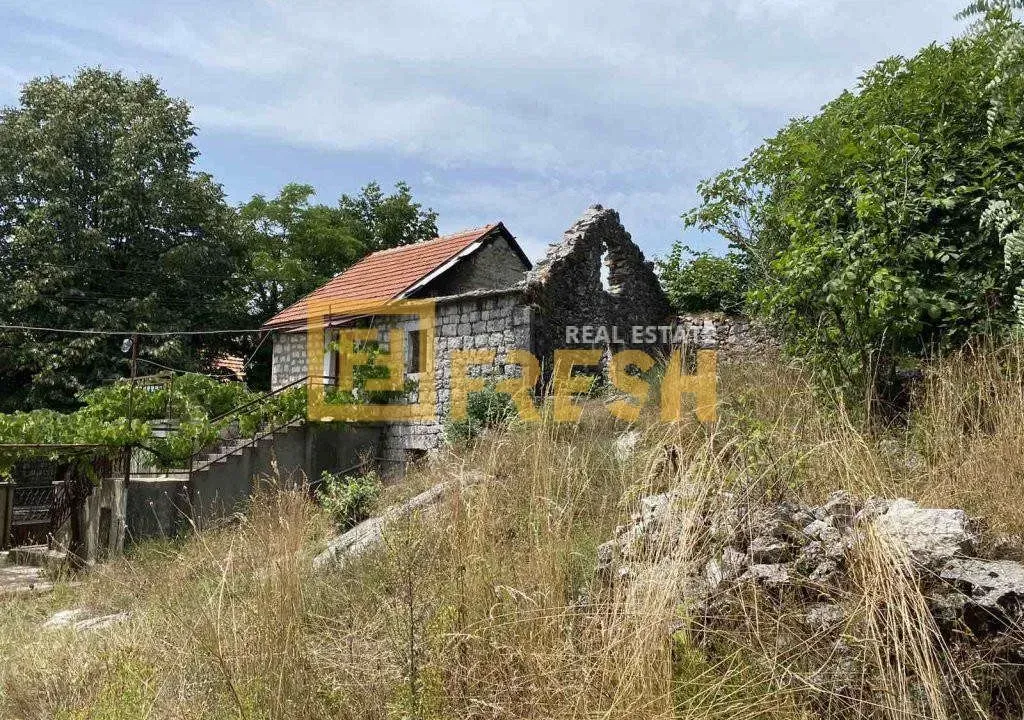 Sale, land lot, 2130m², Cetinje, Crna Gora