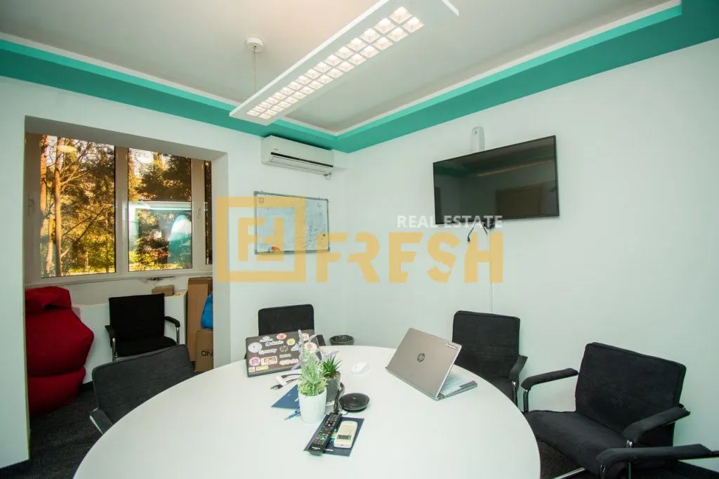 Rent, office space, 129m², Preko Morače, Podgorica