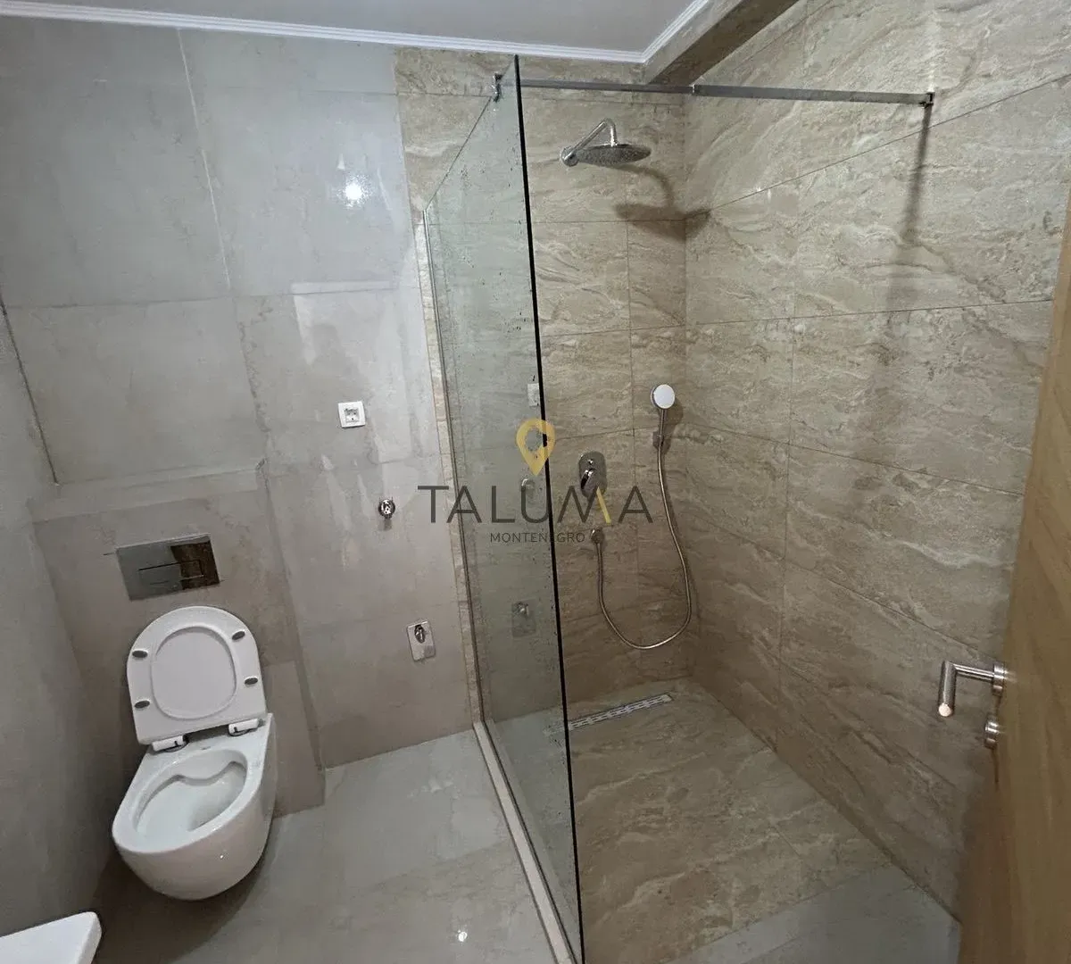 Sale, three bedroom apartment, 80m², Centar, Budva