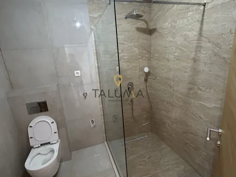 Prodaja, trosoban stan, 80m², Centar, Budva - image 9