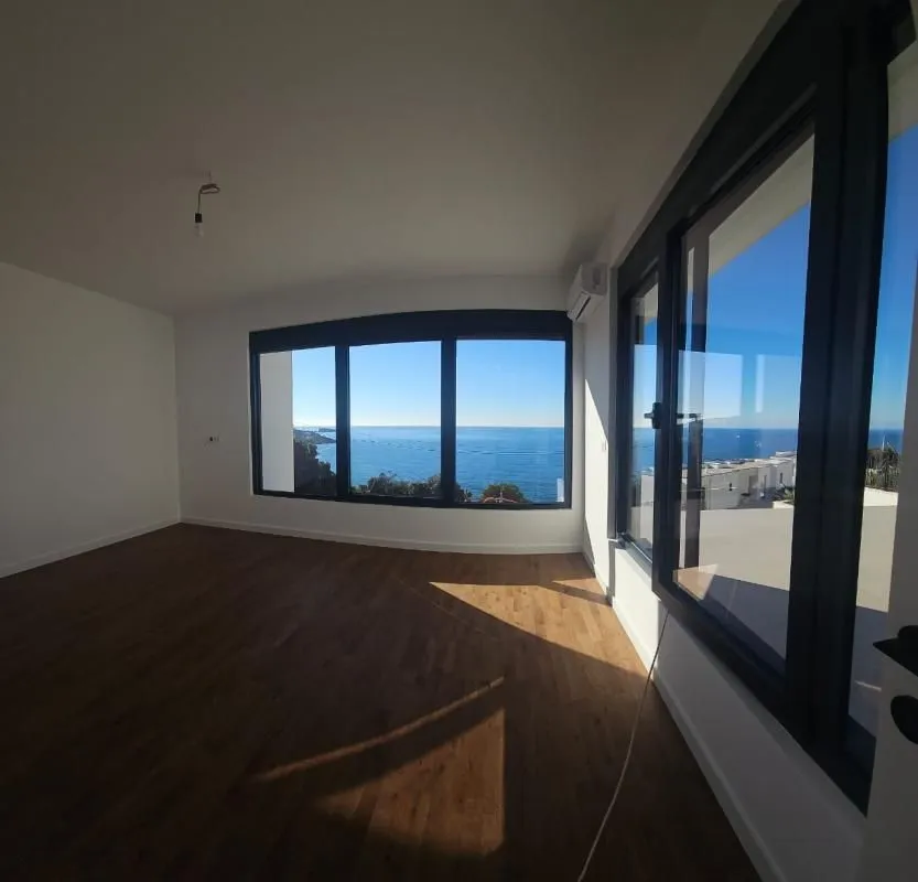 Prodaja, kuća, 250m², Utjeha, Ulcinj
