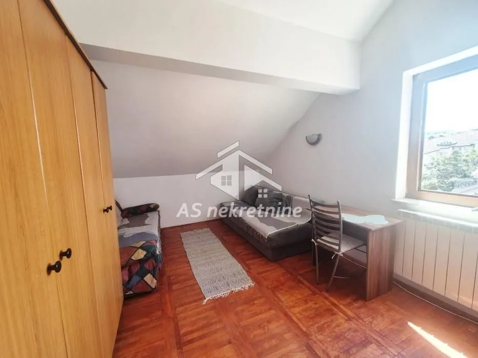 Rent, two bedroom apartment, 65m², Vojvode Vlahovica, Beograd