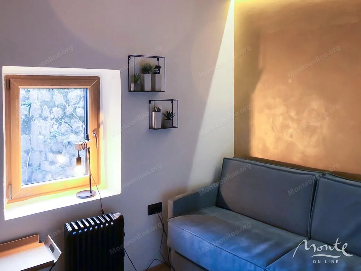 Prodaja, dvosoban stan, 50m², Grad, Kotor