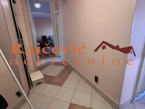 Prodaja, trosoban stan, 78m², Novi Beograd Blok 71, Novi Beograd Sve Podlokacije - image 6