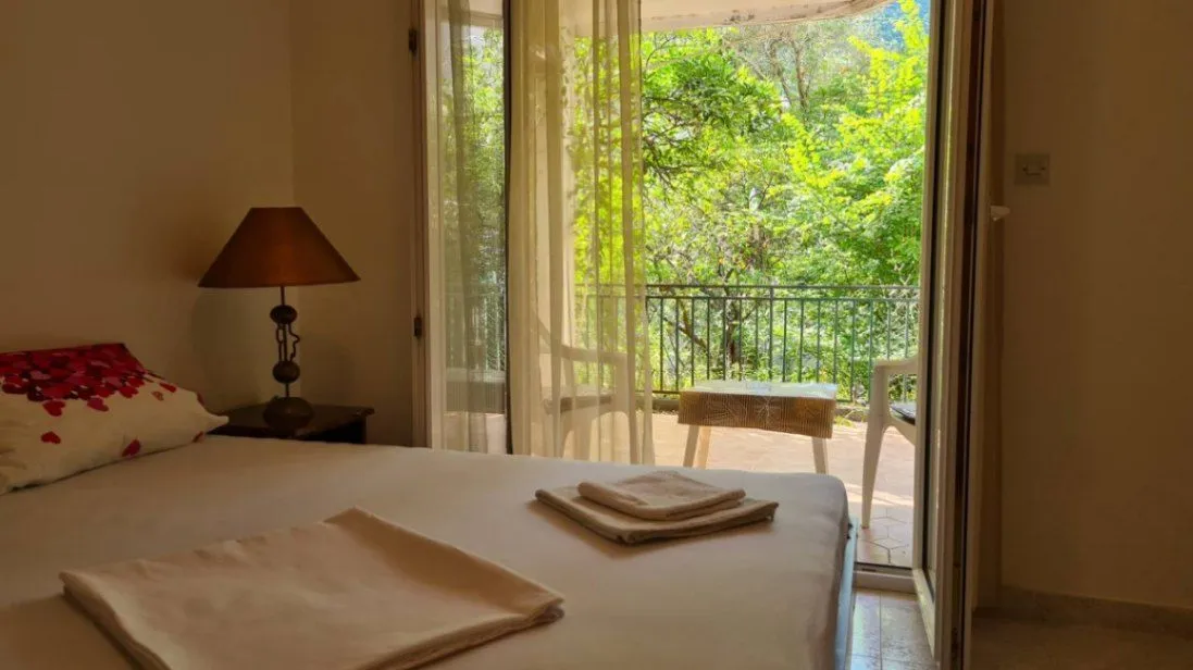 Sale, house, 404m², Petrovac, Budva