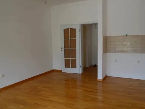 Prodaja, dvosoban stan, 72m², Bečići, Budva - image 5