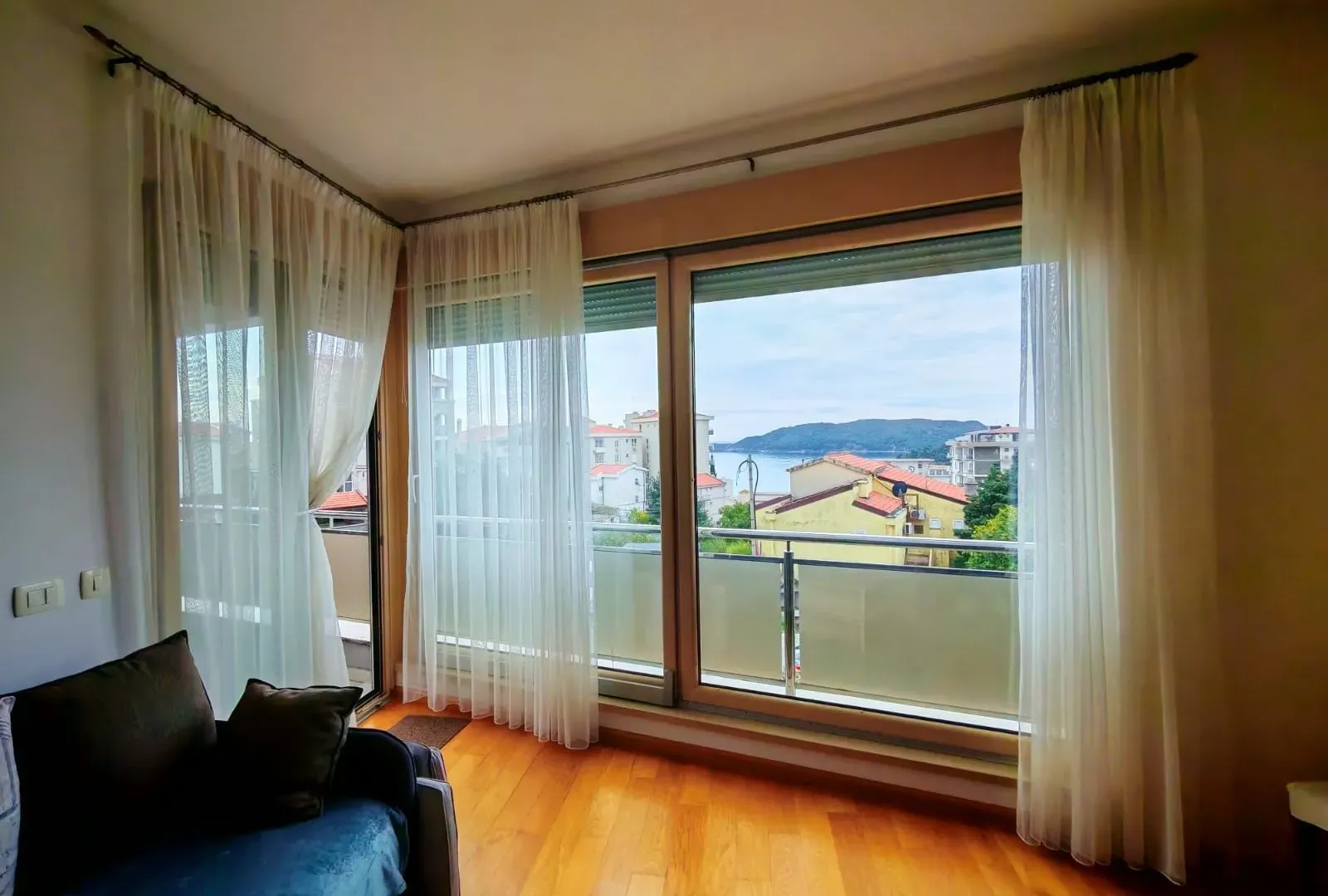 Prodaja, jednosoban stan, 52m², Bečići, Budva