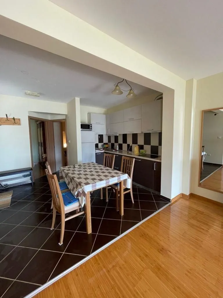 Prodaja, jednosoban stan, 63m², Centar, Herceg Novi