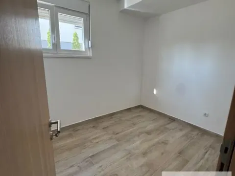 Prodaja, dvosoban stan, 44m², Ledine, Beograd - image 7