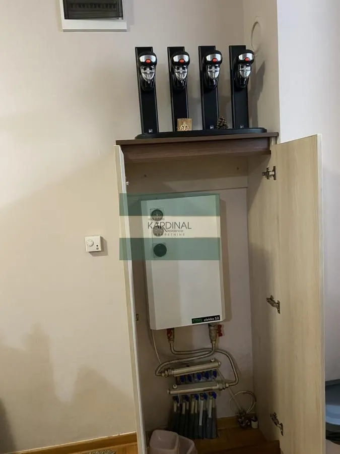 Prodaja, jednosoban stan, 41m², Centar, Čajetina