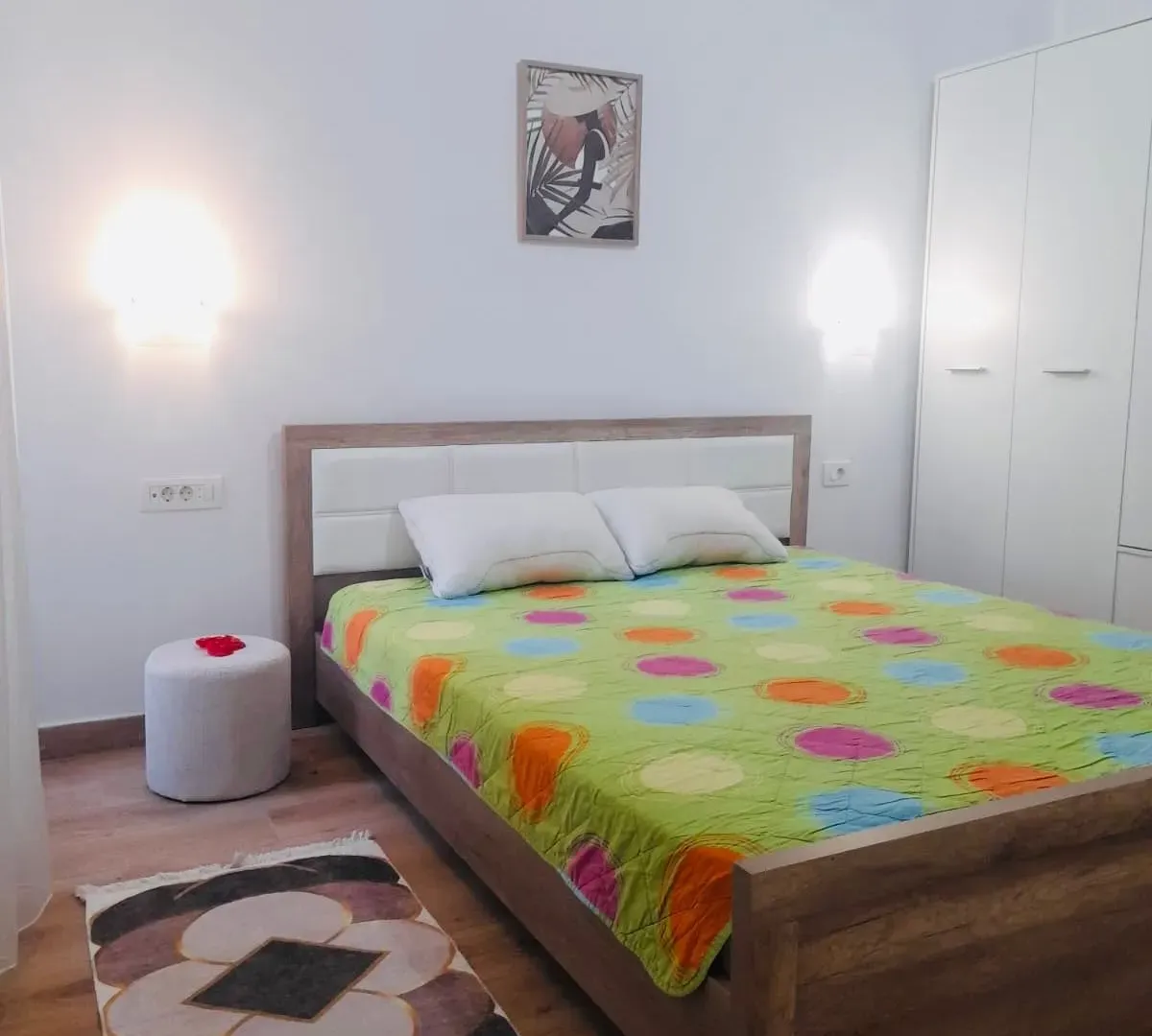 Rent, one bedroom apartment, 59m², Boreti, Budva