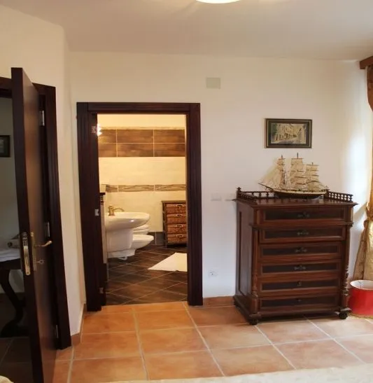 Sale, house, 385m², Strp, Kotor