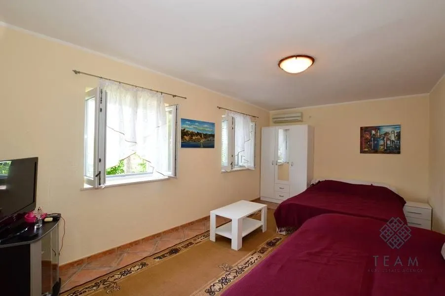 Prodaja, kuća, 427m², Kumbor, Herceg Novi