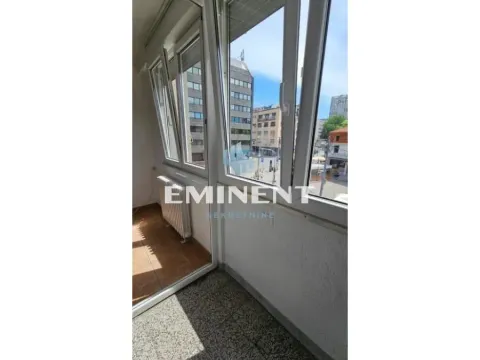 Izdavanje, trosoban stan, 83m², Vračar Hram, Vračar Sve Podlokacije - image 19