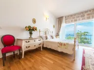 Rent, house, 350m², Budva, Crna Gora - image 16