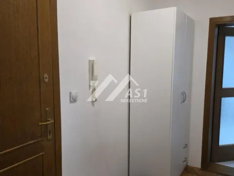 Izdavanje, dvosoban stan, 48m², Podbara, Novi Sad Sve Podlokacije - image 4