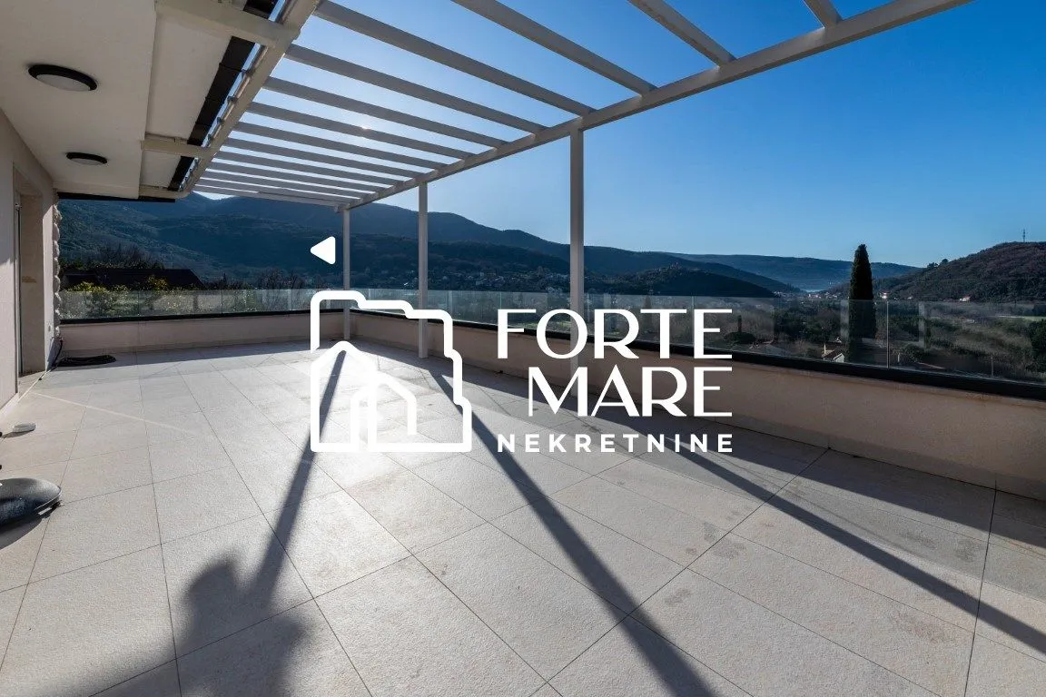 Prodaja, kuća, 220m², Zelenika, Herceg Novi