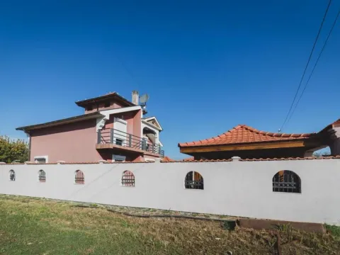 Prodaja, kuća, 200m², Donji Kokoti, Podgorica - image 10