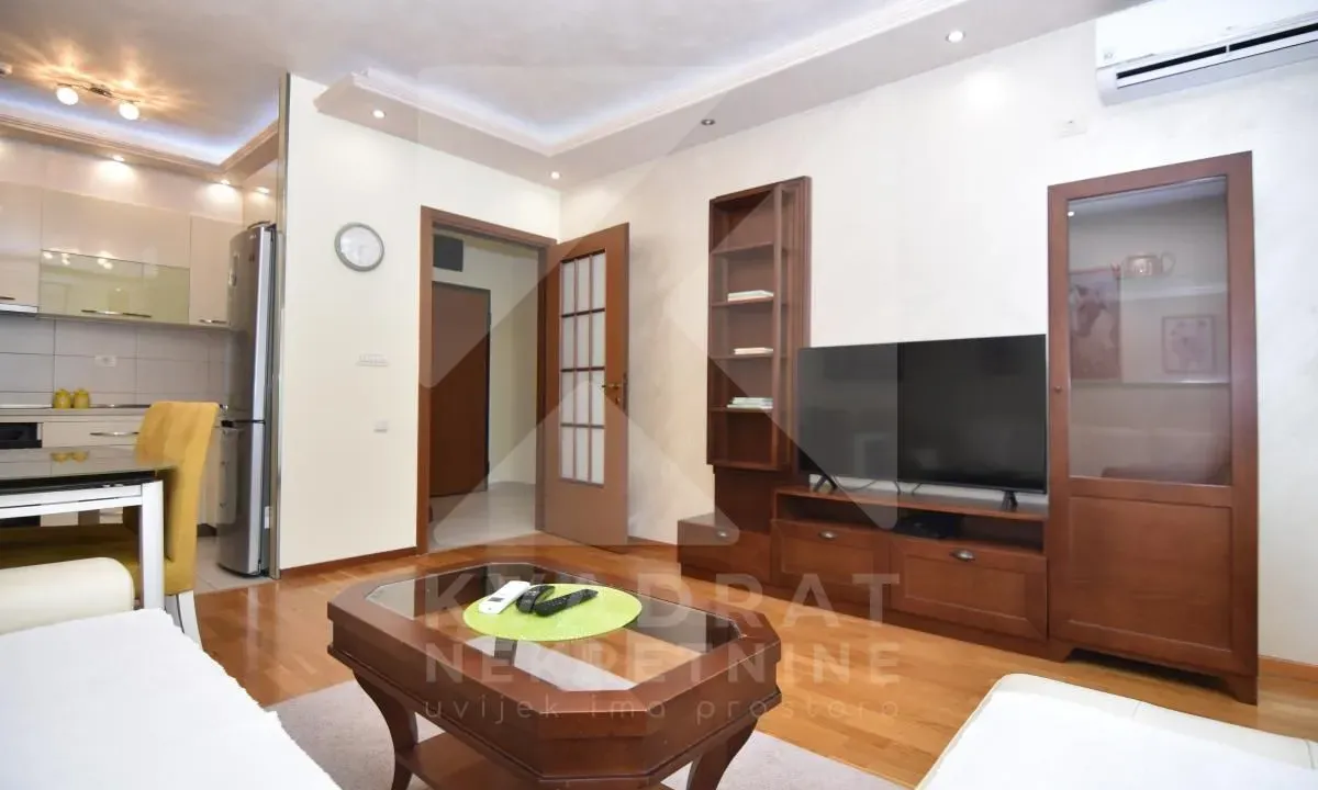 Rent, one bedroom apartment, 50m², City Kvart, Podgorica