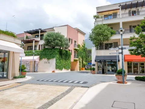 Prodaja, jednosoban stan, 68m², Tivat, Crna Gora - image 10
