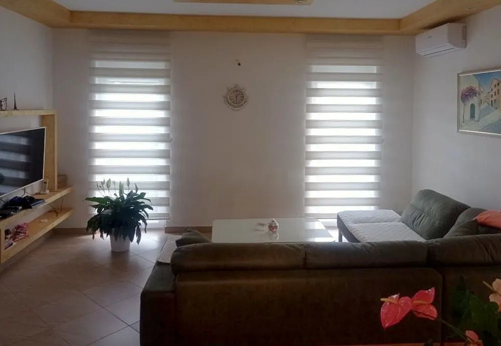 House 151 m² on a 495 m² plot, 4 bedrooms, pellet heating, 5 parking spaces — Podi, Herceg Novi 5