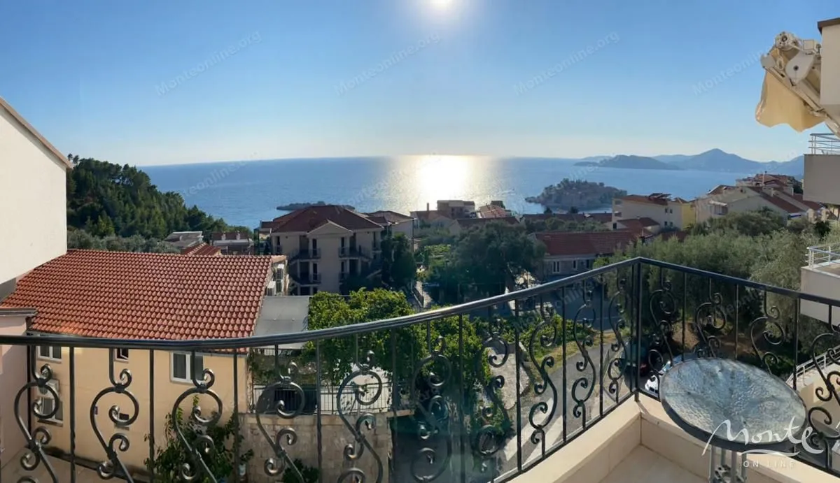 Prodaja, četvorosoban stan, 98m², Sveti Stefan, Budva
